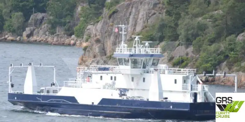 Tàu Ro-Ro để bán