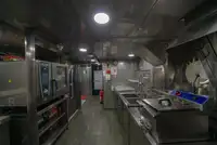 Tàu khảo sát để bán