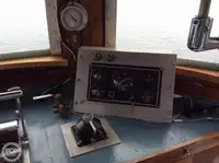 Tàu kéo để bán