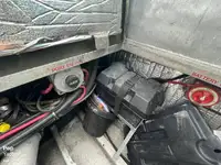 Tàu du lịch để bán