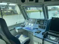 Tàu tuần tra để bán