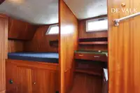 Tàu tuần tra để bán