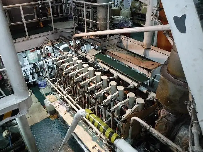 Tàu chở hàng rời để bán