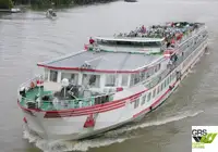 Tàu du lịch để bán