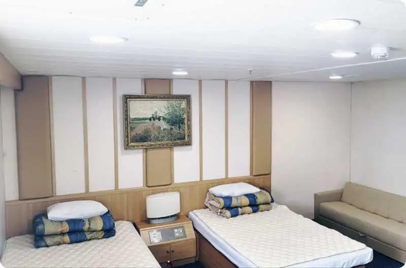 Tàu lạnh để bán