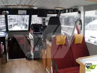 Tàu phà để bán