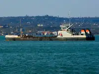 Xà lan rao bán