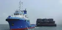 Tàu kéo để bán