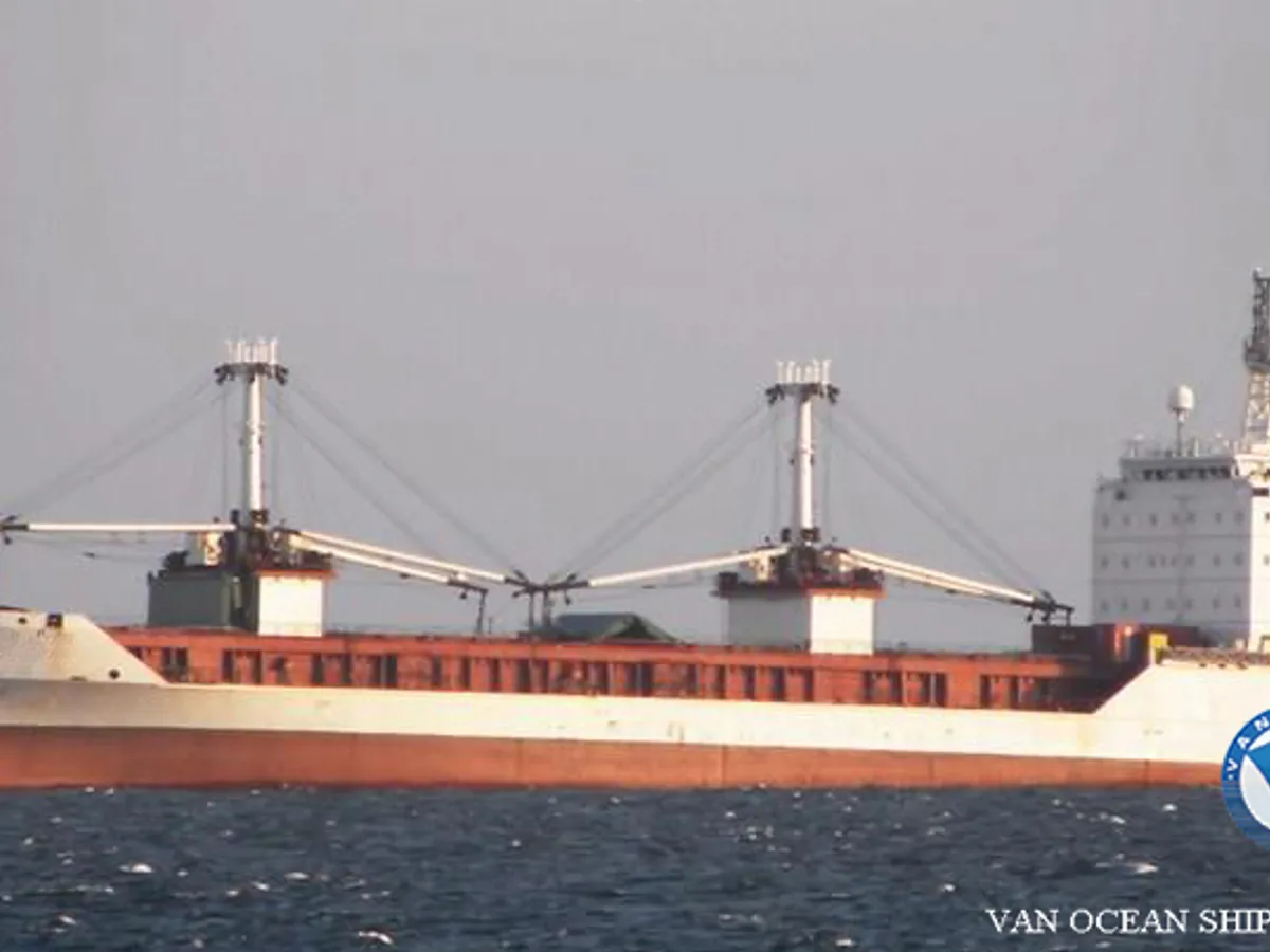 Tàu lạnh để bán