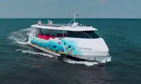 Tàu du lịch để bán