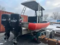 Tàu làm việc để bán