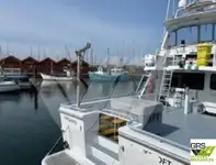 Tàu nghiên cứu để bán
