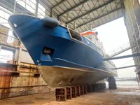 Tàu tuần tra để bán