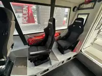 Tàu dẫn đường để bán