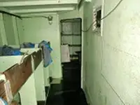 Tàu câu dài để bán