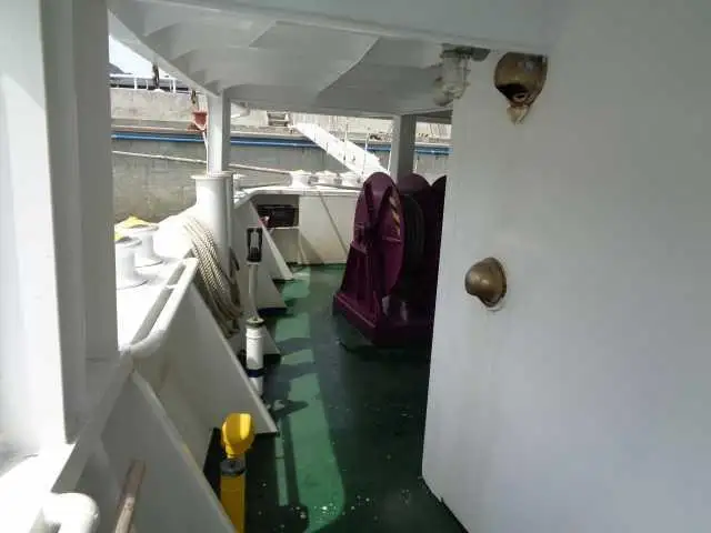 Tàu chở hàng rời để bán