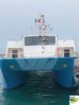 Tàu phà rao bán