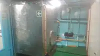Tàu làm việc để bán