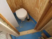 Tàu kéo lưới để bán