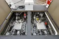 Tàu cứu hộ để bán