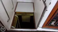 Tàu hỗ trợ lặn để bán