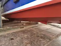 Tàu khảo sát để bán