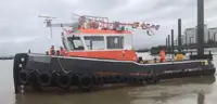 Tàu kéo để bán