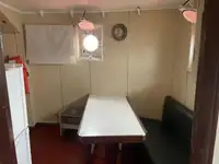 Tàu kéo để bán