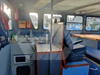 Tàu khảo sát để bán