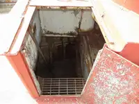 Tàu kéo để bán