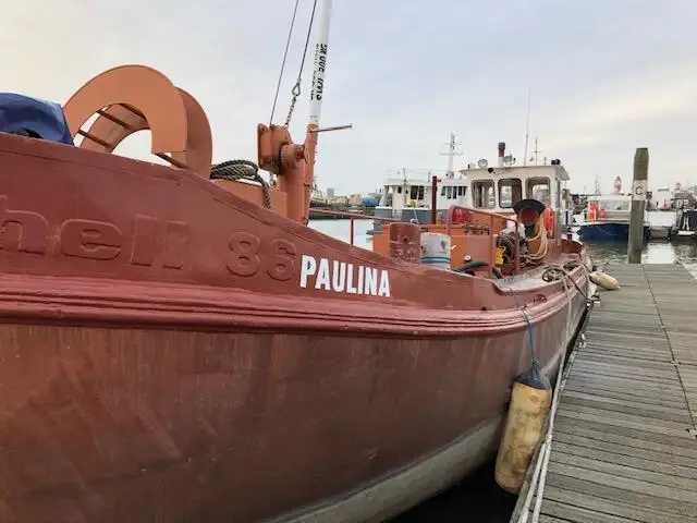 Sà lan để bán