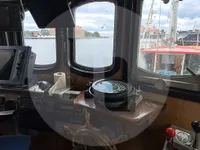 Tàu đánh cá để bán