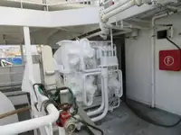 Tàu lưới vây để bán