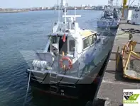 Tàu làm việc để bán