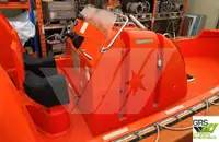 Tàu làm việc để bán