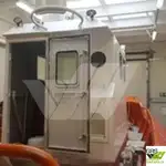 Tàu làm việc để bán