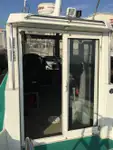 Tàu dẫn đường để bán