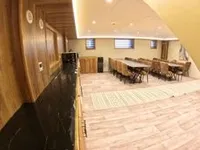 Du thuyền để bán