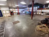 Tàu chở hàng rời để bán
