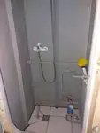 Tàu khảo sát để bán
