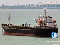 Tàu chở dầu/hóa chất để bán