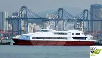 Tàu chở khách rao bán