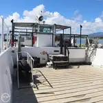 Tàu đổ bộ, chở hàng để bán
