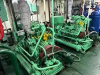 Tàu làm việc để bán