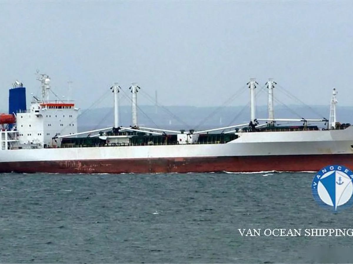 Tàu lạnh để bán