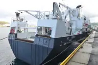 Tàu container để bán
