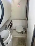 Tàu làm việc để bán