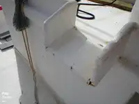 Tàu kéo lưới để bán