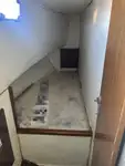 Tàu làm việc để bán