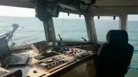 Tàu nạo vét để bán
